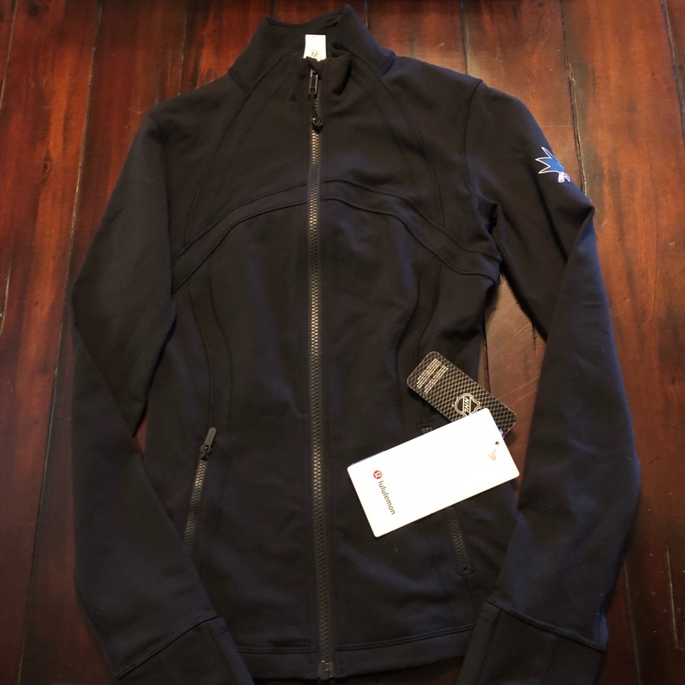 lululemon athletica zip up